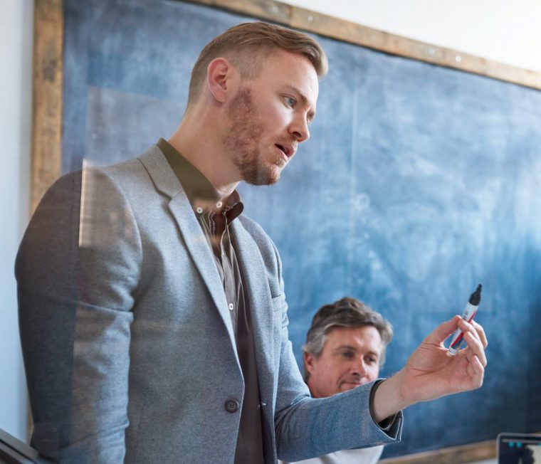 bg 1@2x scaled 1 e16082070671071 - Allotex Europe