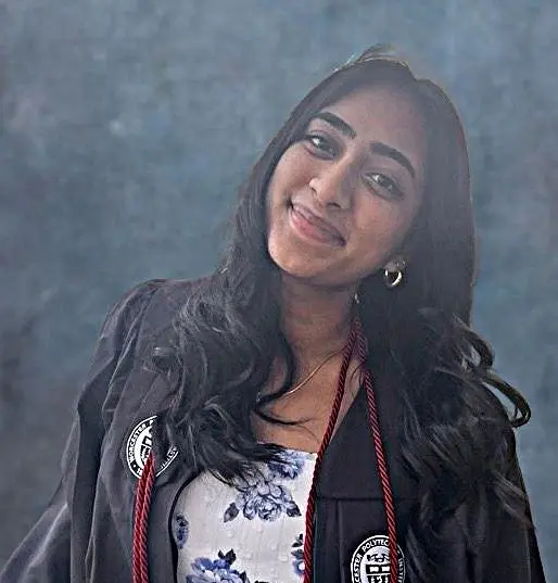Roshini Headshot - Allotex Europe